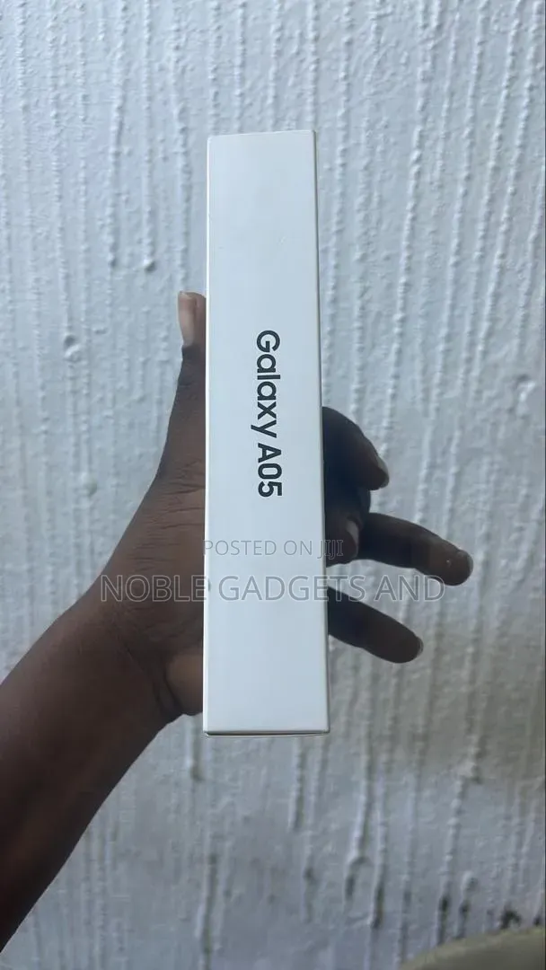 New Samsung Galaxy A05 64 GB Green