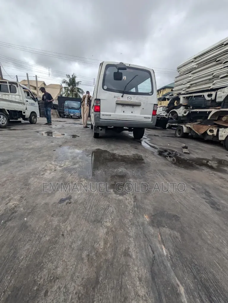 Mazda Bongo 2012 White