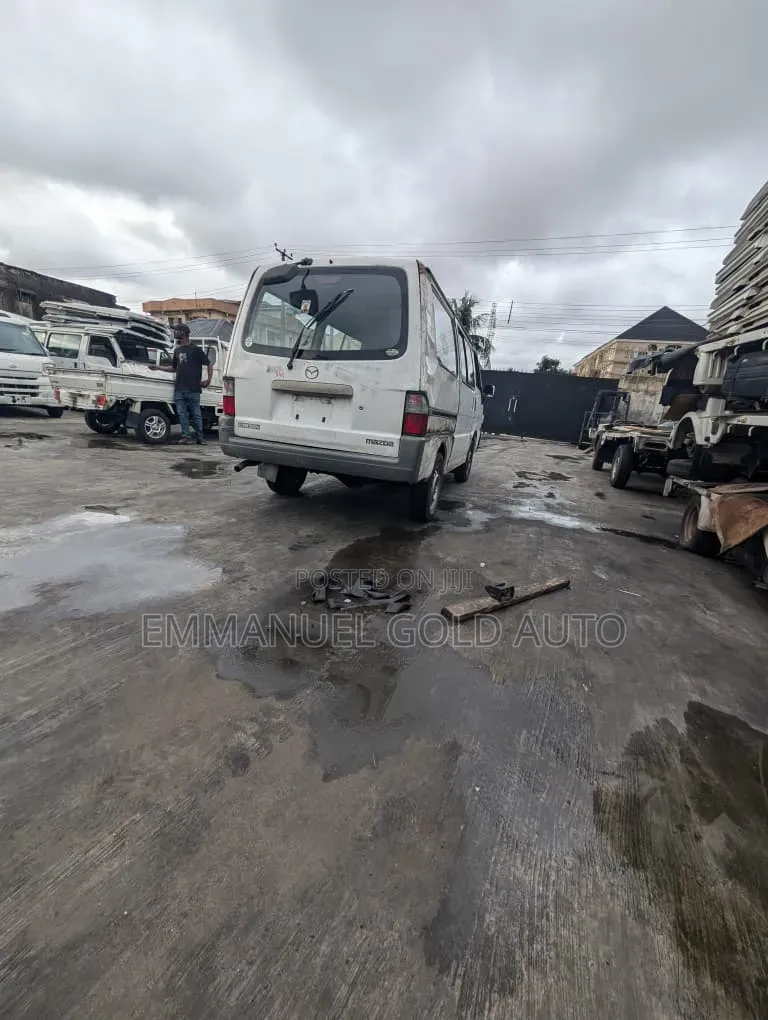 Mazda Bongo 2012 White