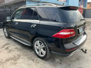 Mercedes-Benz M Class ML 350 4Matic 2012 Black