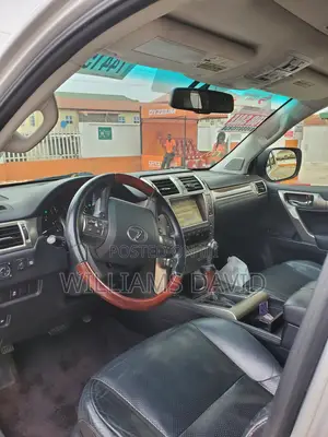 Lexus GX 2011 Silver