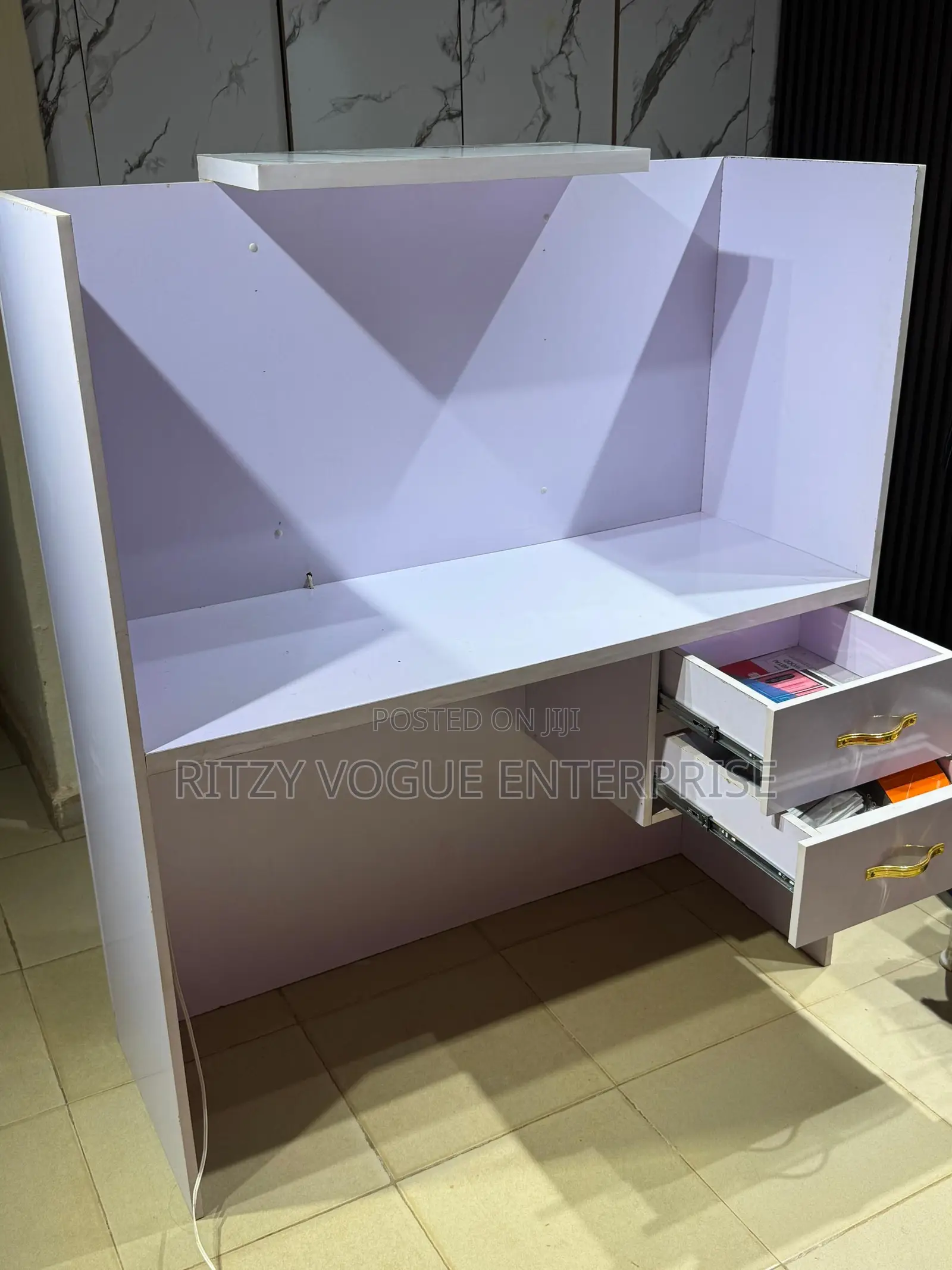 Receptionist Desk