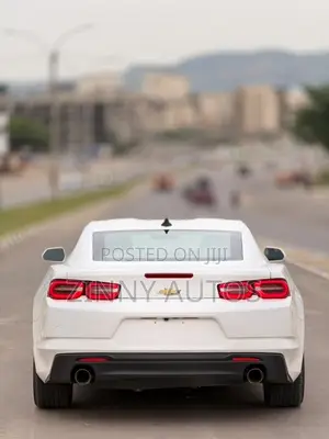 Chevrolet Camaro 2020 White