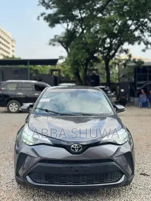 Toyota C-HR 2021 Gray