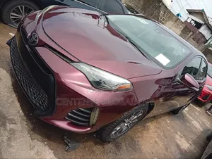 Toyota Corolla 2018 Red