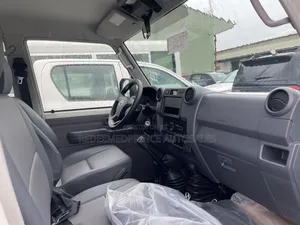 New Toyota Land Cruiser 2025 White