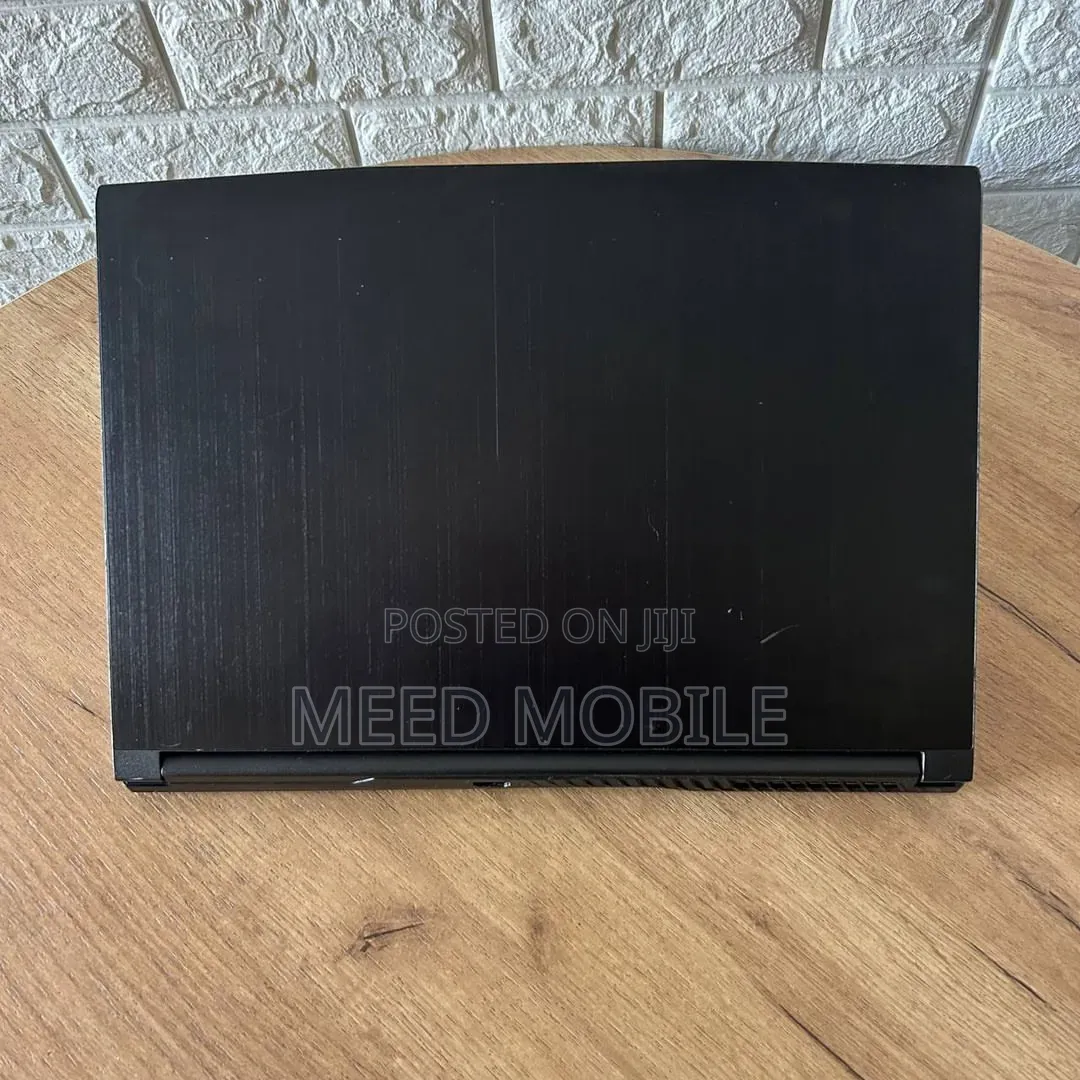 Laptop MSI GF63 8GB Intel Core i5 SSD 256GB
