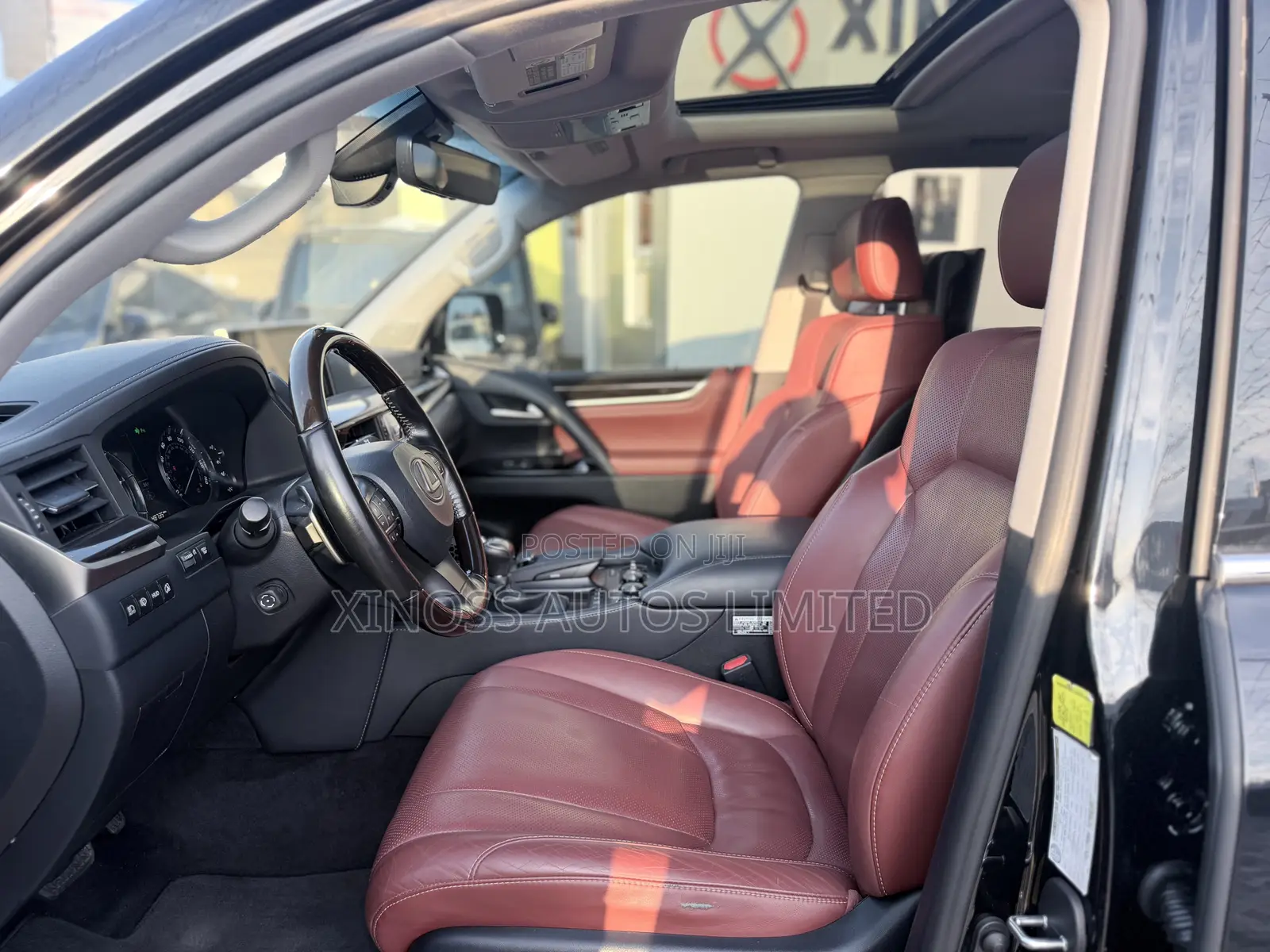 Lexus LX 570 AWD 2018 Black