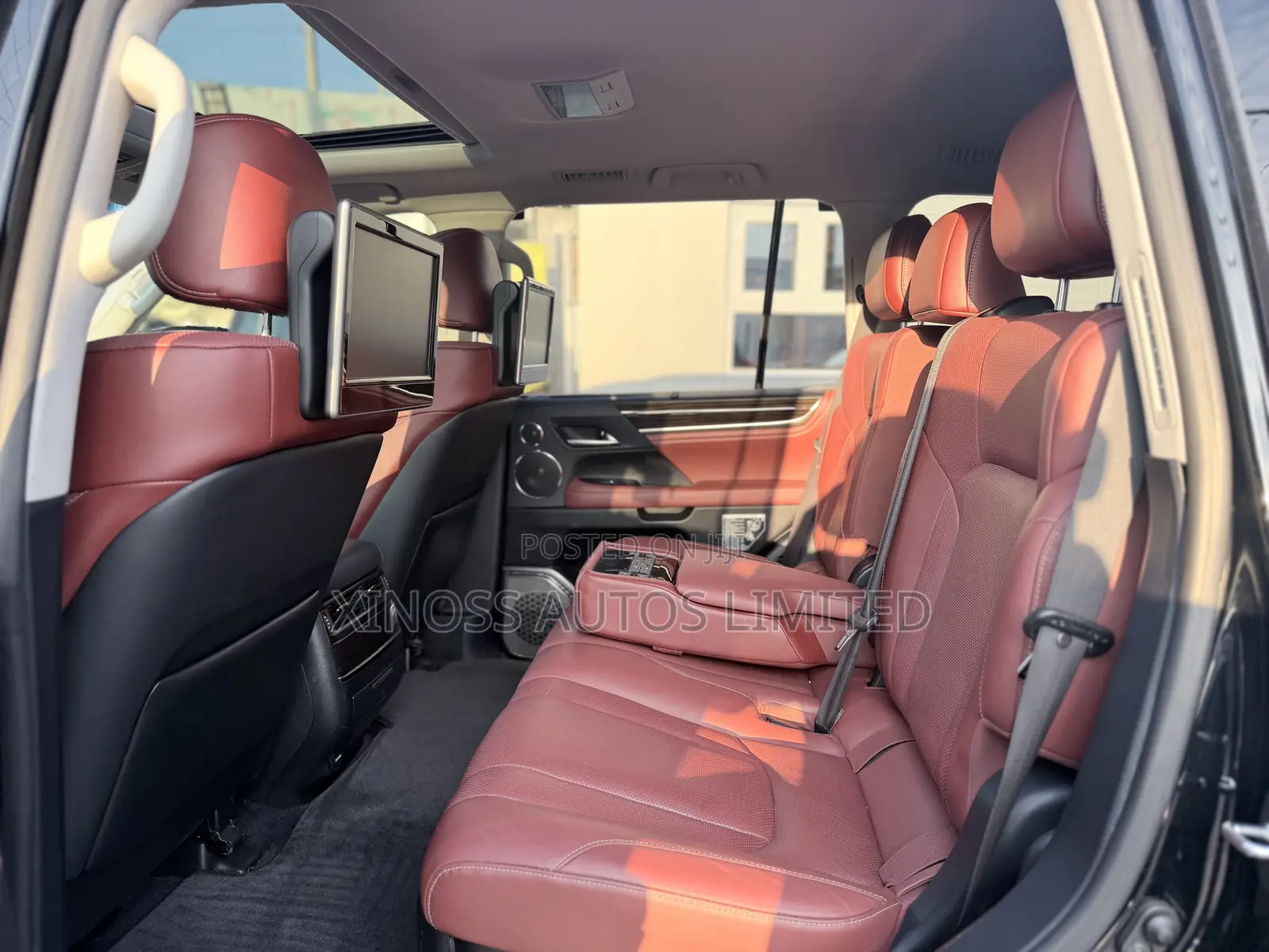 Lexus LX 570 AWD 2018 Black
