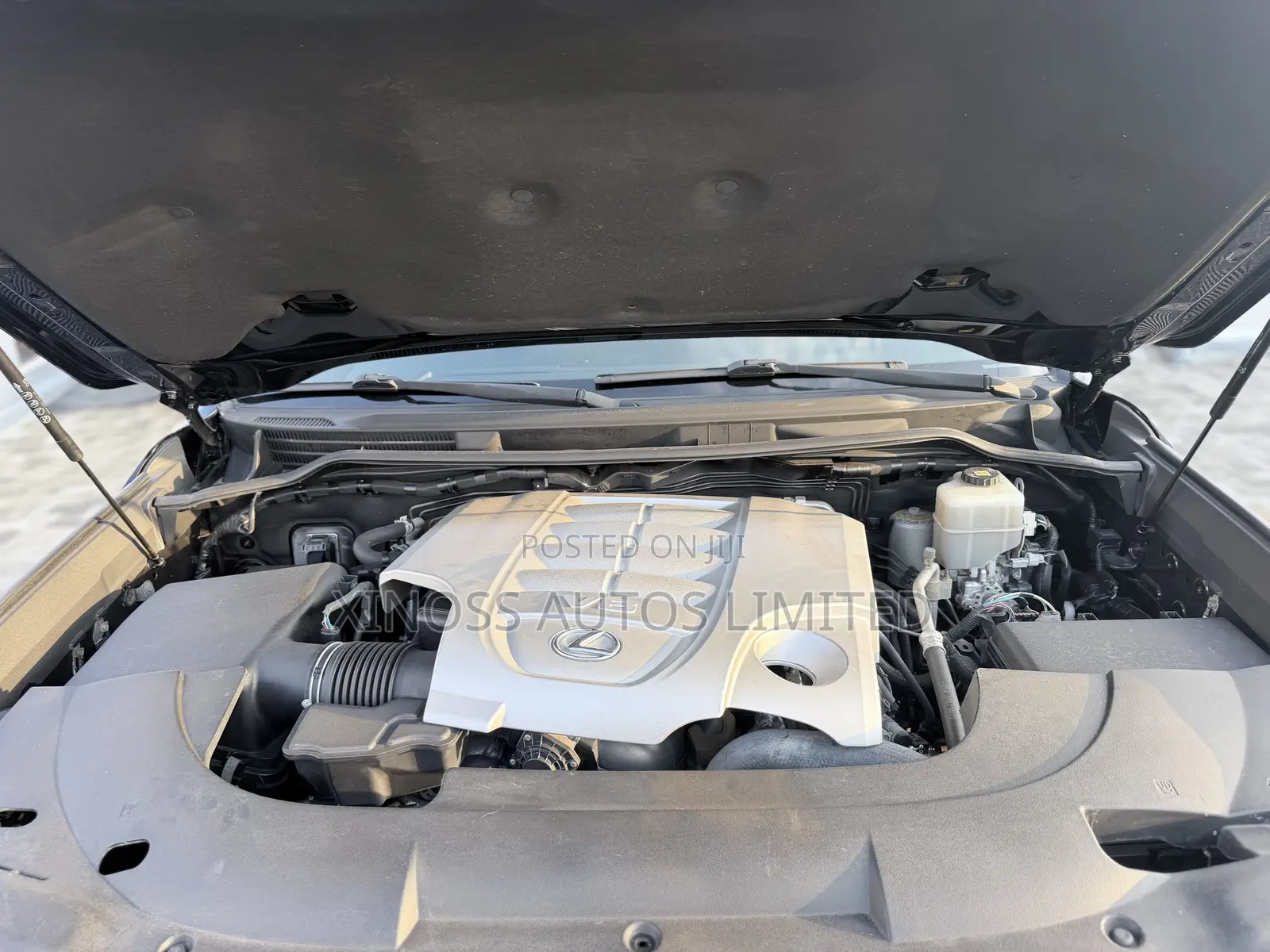 Lexus LX 570 AWD 2018 Black