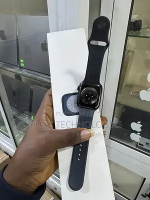Apple Watch Series 8