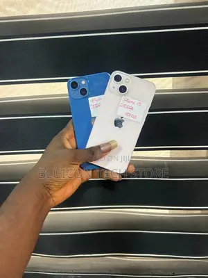 Apple iPhone 13 256 GB