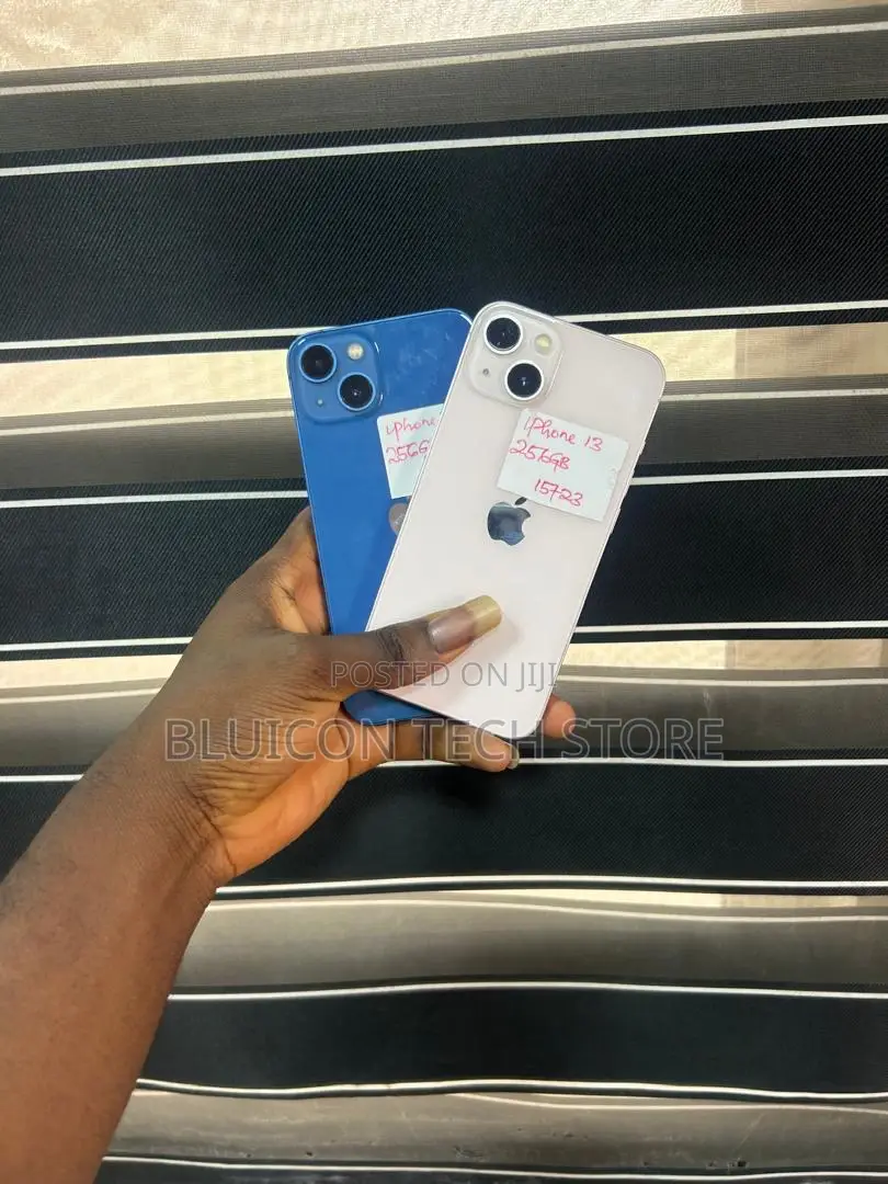Apple iPhone 13 256 GB