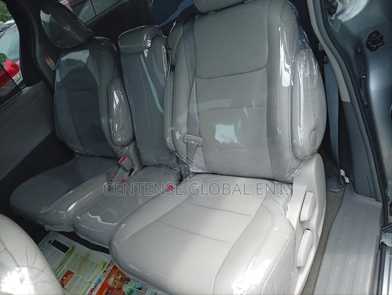 Toyota Sienna 2018 Silver