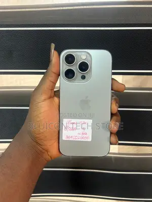 Apple iPhone 15 Pro 512 GB