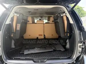 Toyota Fortuner 4.0 AWD 2023 Matt Black