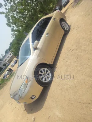 Toyota Camry 2010 Gold