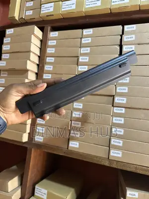 Dell Inspiron 15-3000 3521 3541 3537 Laptop Battery