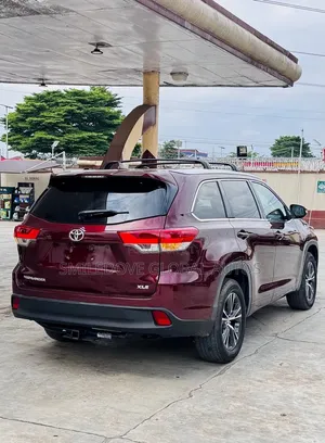 Toyota Highlander 2016 Burgundy