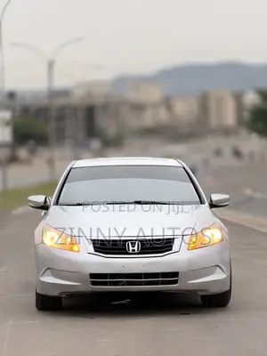 Honda Accord 2009 Silver