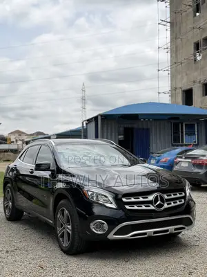 Mercedes-Benz GLA 250 2018 Black