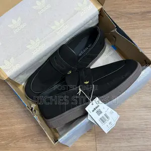 New in Adidas Handball Spezial Black Loafers