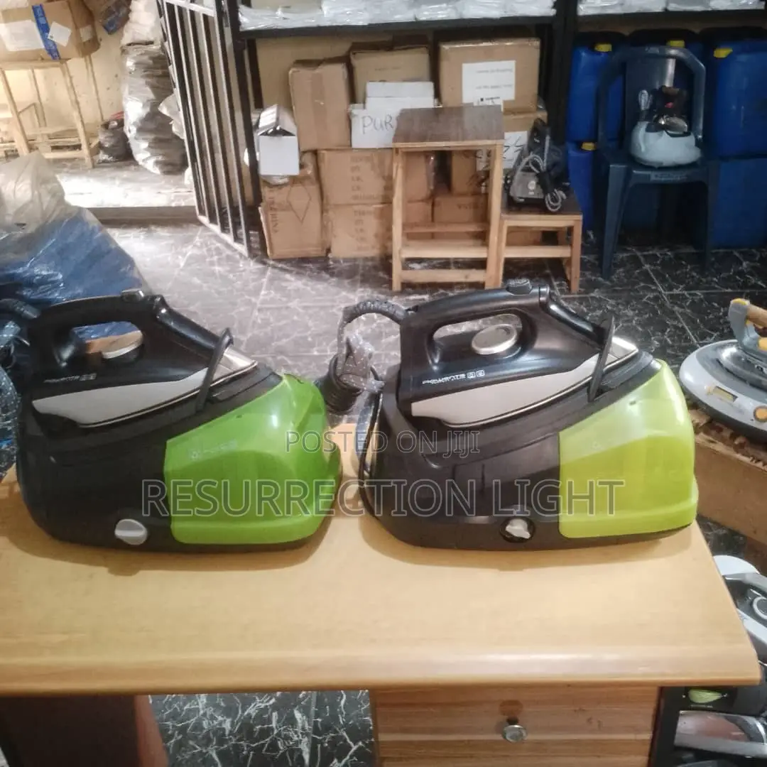 Rowenta Industrial Steam Iron in Perfectly Working Condition
