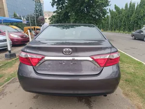 Toyota Camry 2016 Gray