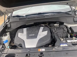 Hyundai Santa Fe 2017 Silver