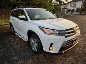 Toyota Highlander Limited Platinum 4x4 V6 (3.5L 6cyl 8A) 2017 White
