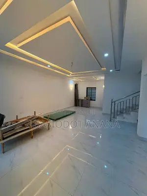 3bdrm Duplex in Federal Housing, Uyo for rent