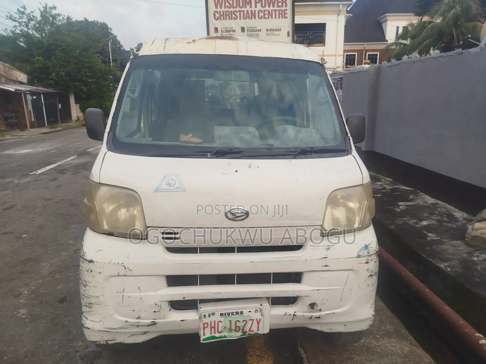 Daihatsu Hijet 2013 White