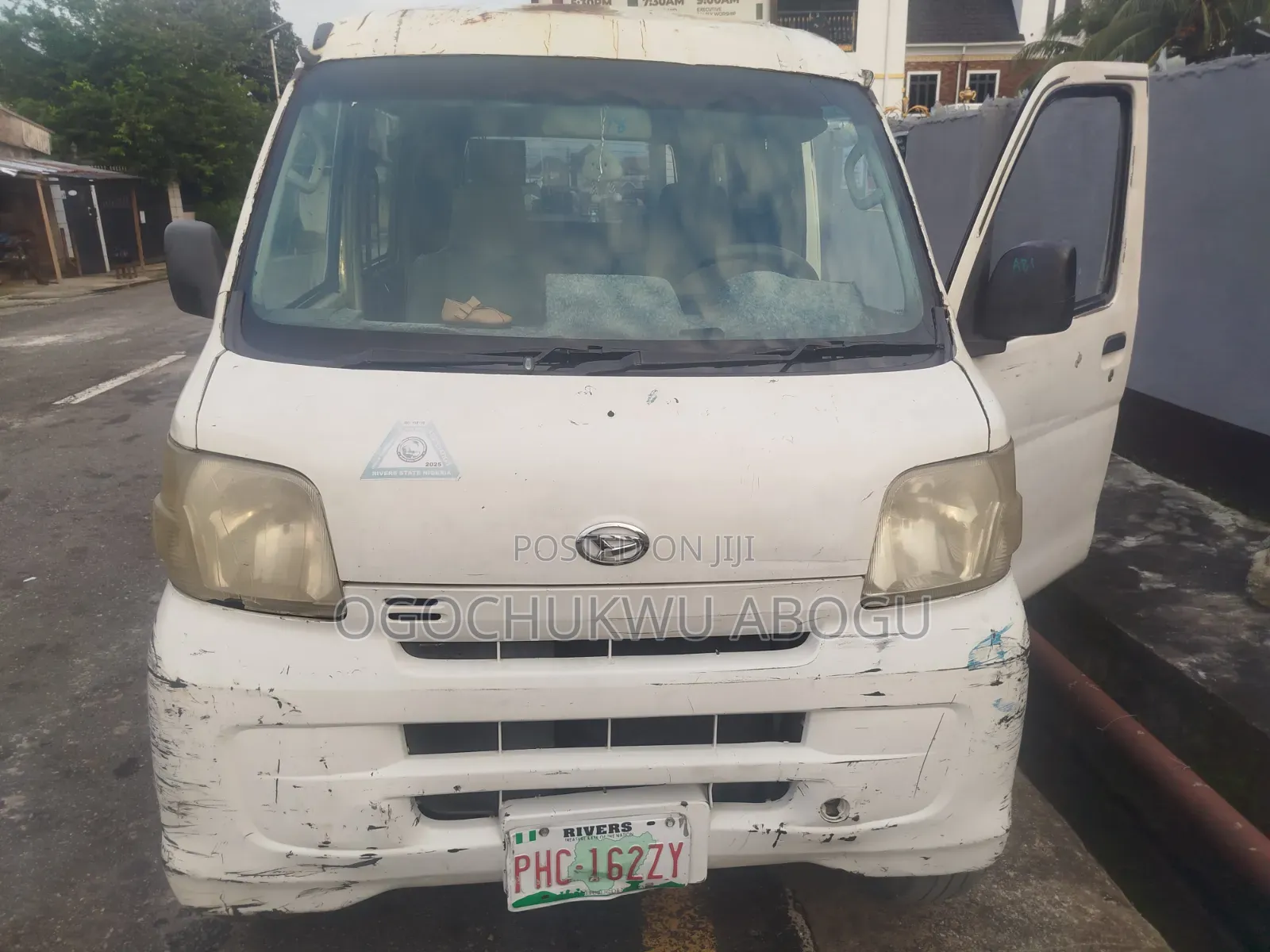 Daihatsu Hijet 2013 White
