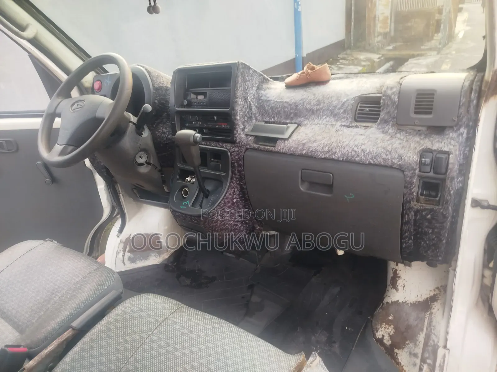 Daihatsu Hijet 2013 White