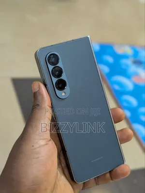 Samsung Galaxy Z Fold4 256 GB Gray