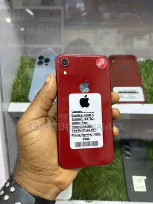 Apple iPhone XR 64 GB Red
