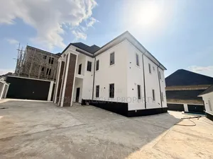 5bdrm Duplex in Galadimmawa, Galadimawa for sale