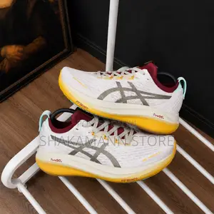 Asics - Gel-Nimbus 27 Running Shoes White Gold
