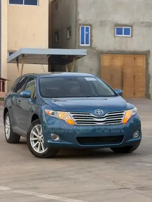 Toyota Venza AWD 2011 Blue