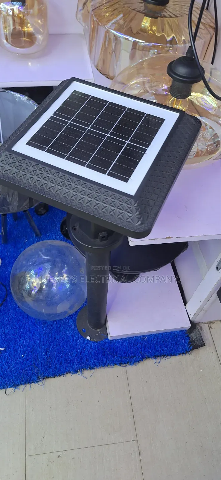 Solar Powered Long Garden/Lawn Light