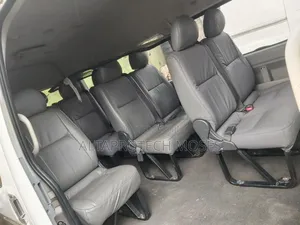 Toyota HiAce 2016 White