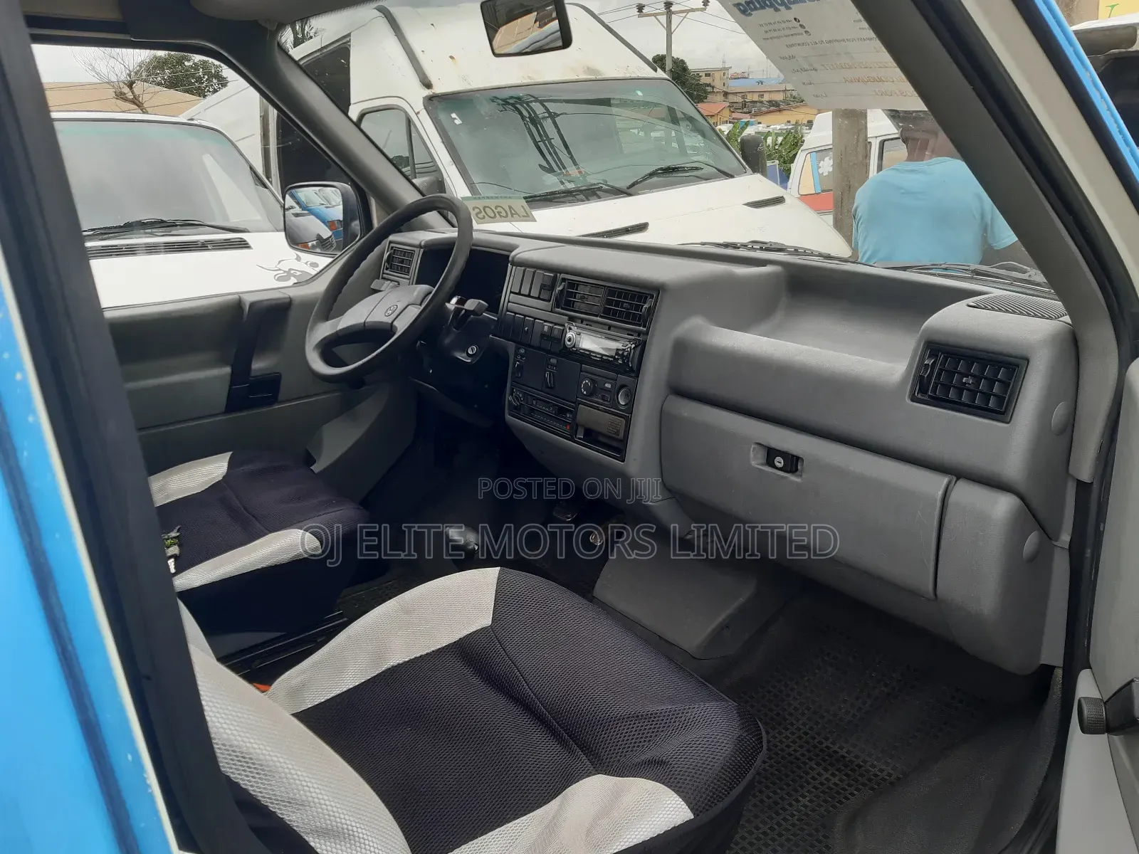 Volkswagen Transporter 2004 Blue