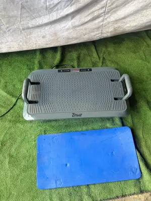Crivit Vibrator / Body Massager