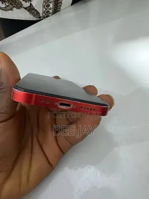 Apple iPhone 12 64 GB Red