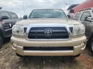 Toyota Tacoma 2009 Gold