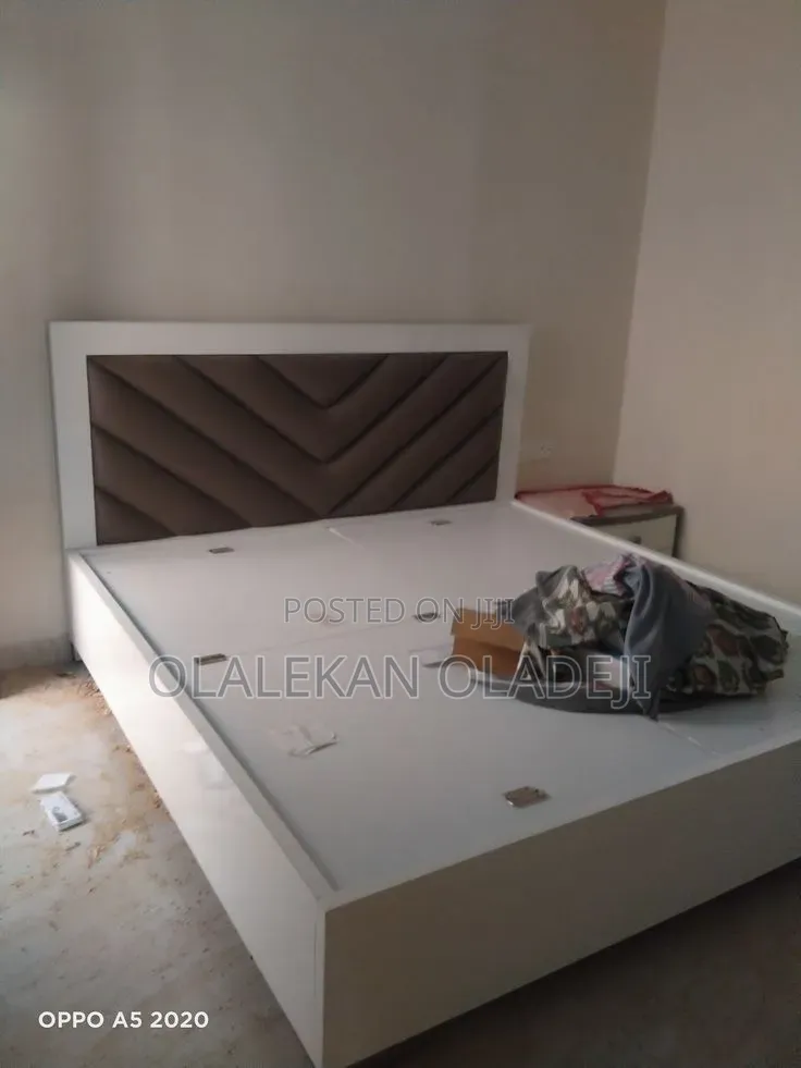 41⁄2 Bed Frame