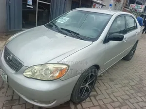 Toyota Corolla 2004 Gray
