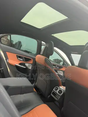 New Mercedes-Benz C300 2024 Gray