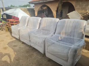 Set of Chair