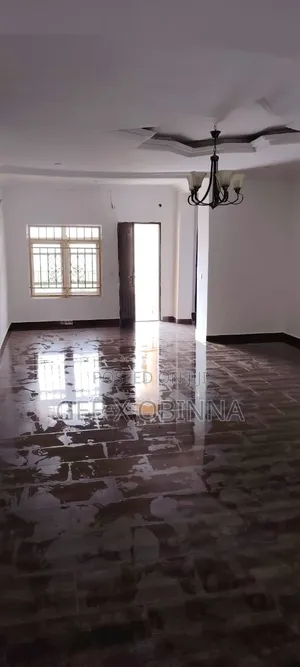 3bdrm Block of Flats in Wuye for rent